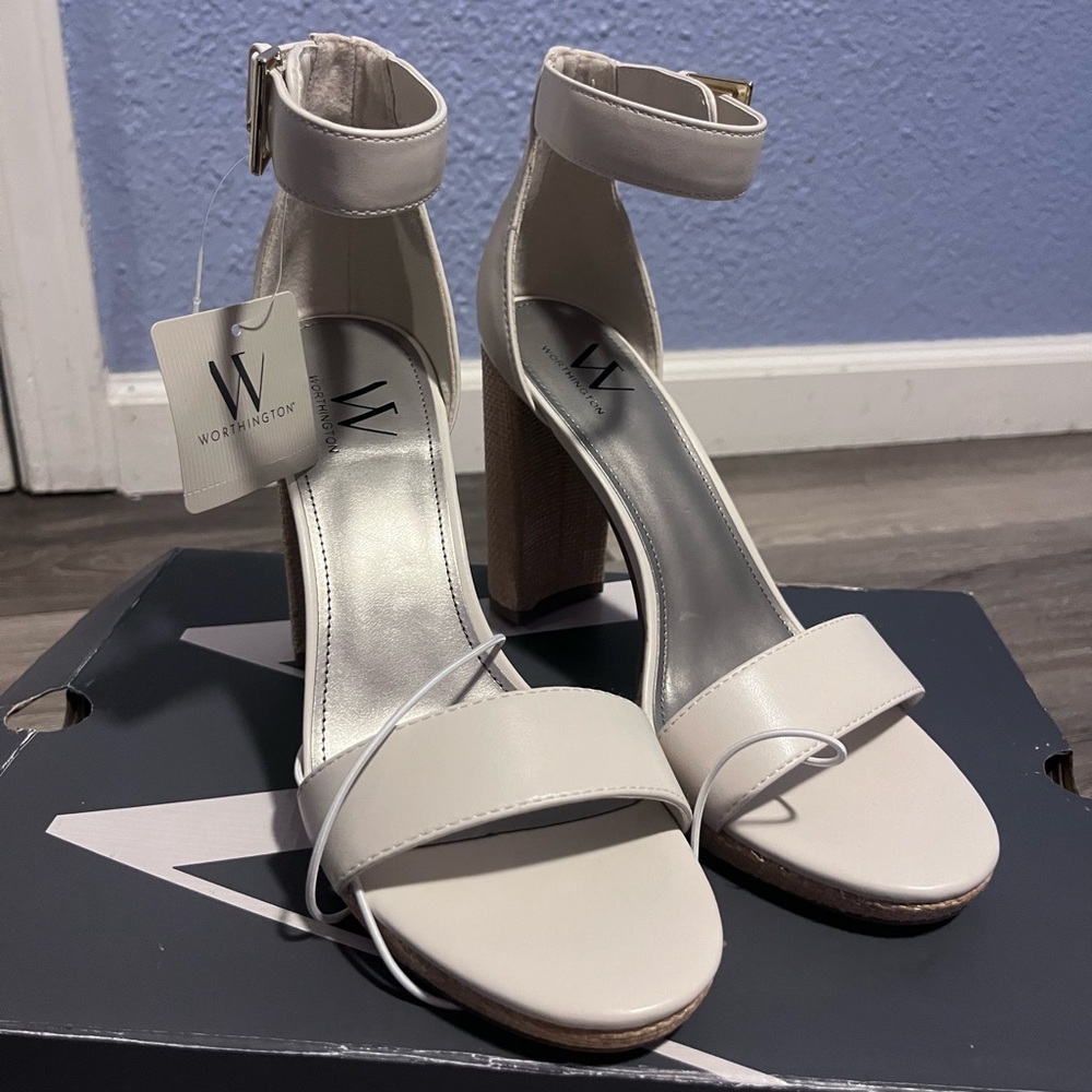 Worthington womens high heel sandals